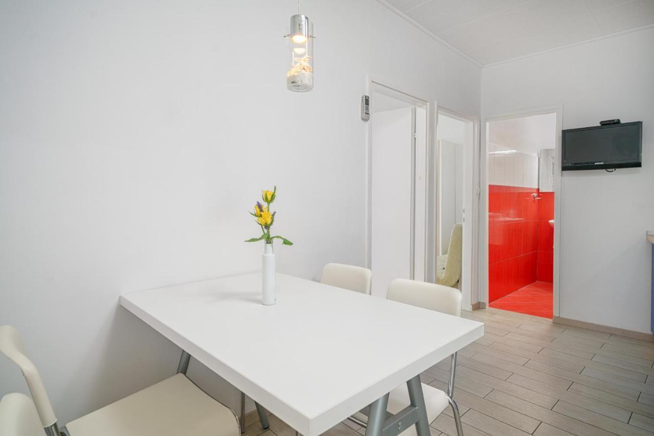 Apartmani Gabriella โวดีเซ ภายนอก รูปภาพ