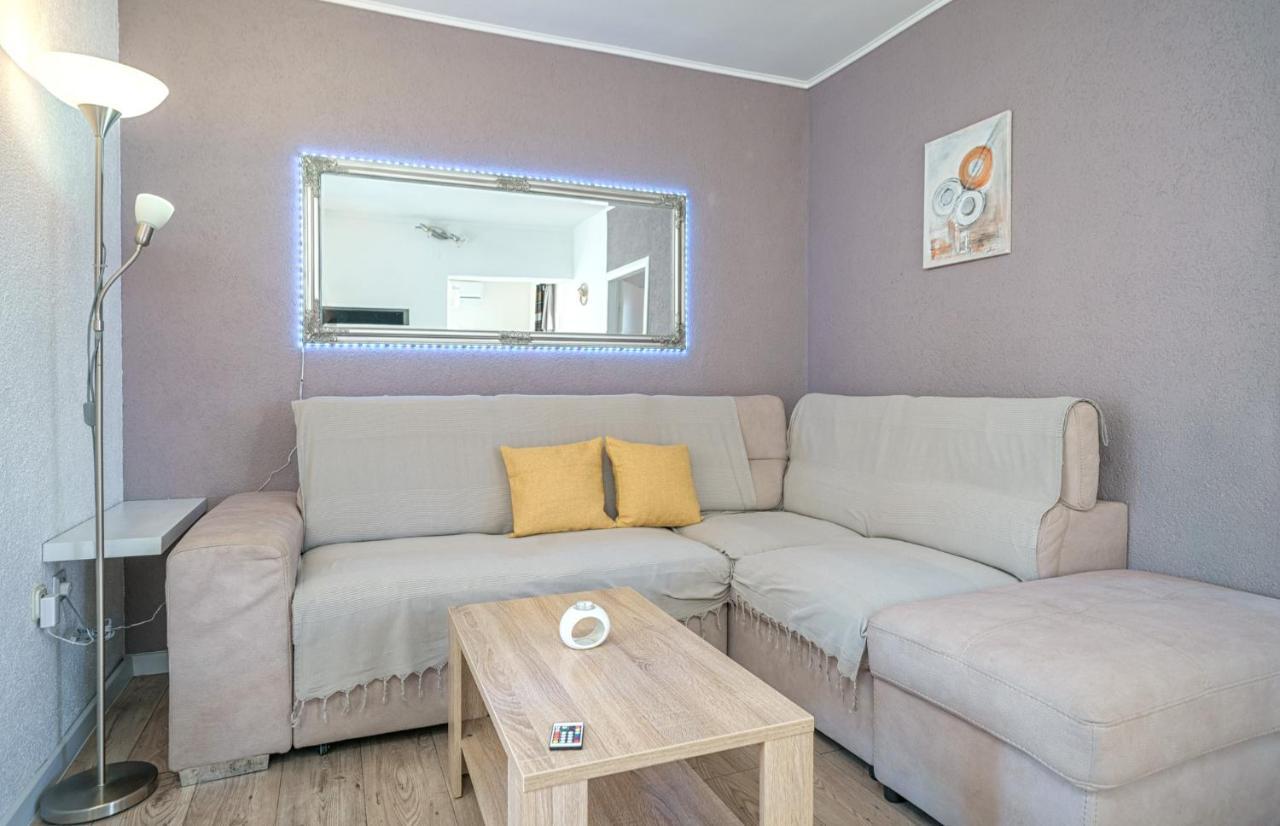 Apartmani Gabriella โวดีเซ ภายนอก รูปภาพ
